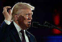 Цены на нефть ускорили рост на заявлениях Трампа об Иране