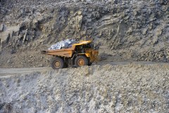 Приставы сняли арест с 32,1 млрд рублей на счетах ЮГК