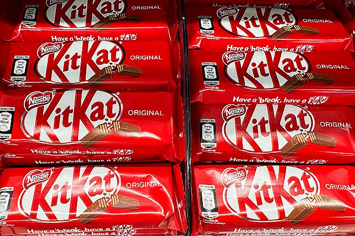 Грузовик с 12 тоннами шоколадок KitKat украли по пути из Италии в Польшу