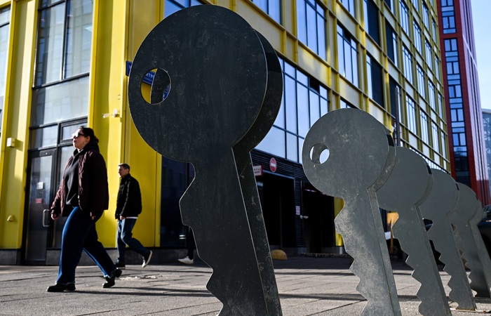 Физлиц могут обязать нотариально удостоверять договоры ипотеки для борьбы с нелегальными кредиторами