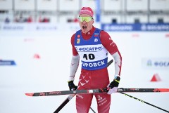 Большунов выиграл гонку на 15 км в финале Кубка России