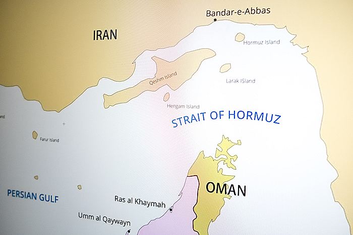 FT сообщила о работе над планами строительства трубопроводов в обход Ормузского пролива