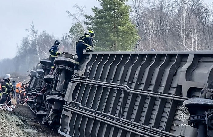 Вероятной причиной ЧП с поездом в Ульяновской области названа неисправность ж/д путей
