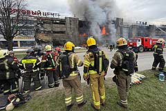 В торговом центре в Калининграде произошел пожар на площади 1 тыс. кв. м