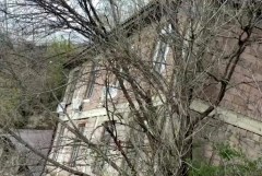 Порядка 300 человек эвакуировали из четырех домов Махачкалы из-за угрозы разрушения