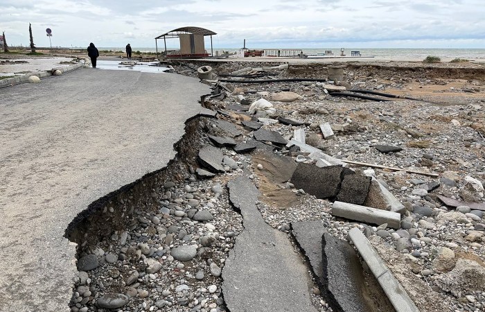 В пунктах временного размещения после подтоплений остались 255 жителей Махачкалы