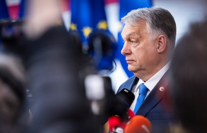 Орбан созвал совет обороны из-за обнаружения взрывчатки у газопровода в Сербии