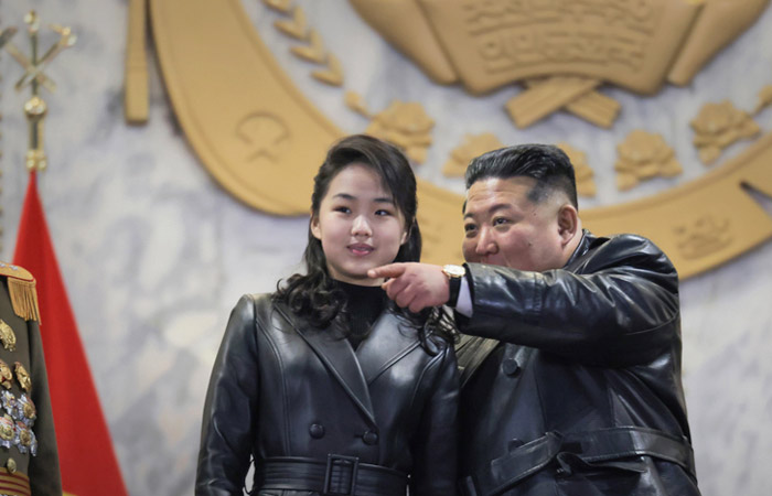 В Сеуле заявили, что Ким Чен Ын рассматривает свою дочь в качестве преемника