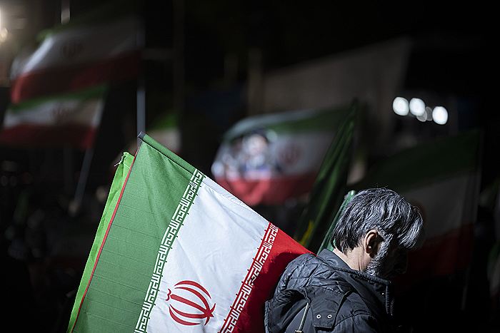 Tehran Times сообщает, что власти Ирана не закрыли каналы связи с США