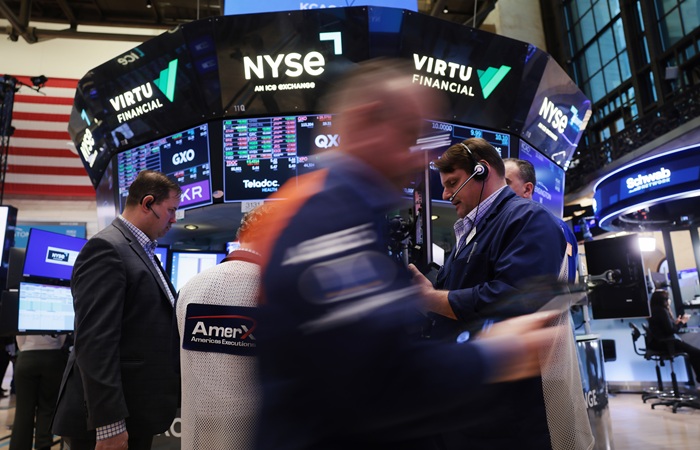 Уолл-стрит не показала единой динамики во вторник