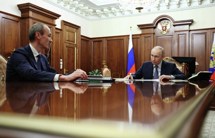 Путин поручил доработать вопрос о компенсации банками ущерба от мошенников