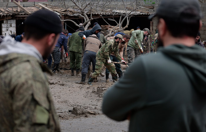 Главы МЧС, Минприроды и Минстроя прибыли в Дагестан для оценки последствий наводнения