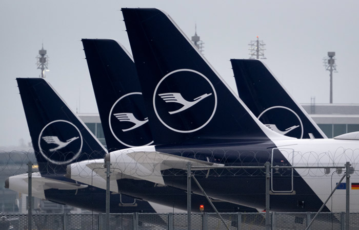 Забастовка бортпроводников в Германии привела к отмене более 500 рейсов