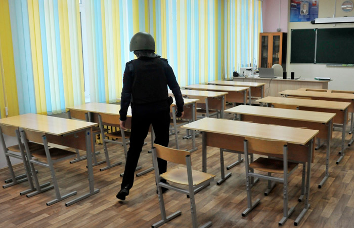 В РФ за январь-апрель зафиксировали 13 нападений на образовательные организации