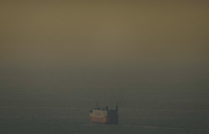 США развернули шесть торговых судов в Ормузском проливе