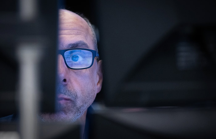 CFTC проверит сделки на нефтяном рынке, совершенные накануне важных заявлений Трампа