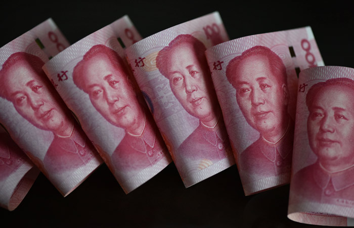 Юань упал ниже 11 рублей впервые с 18 февраля