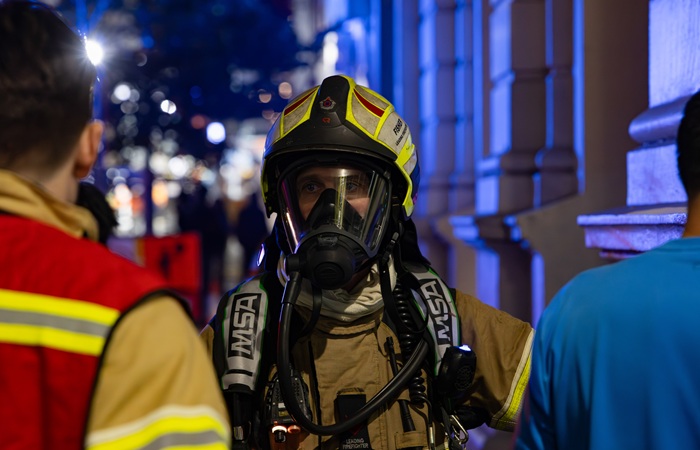 Крупный пожар произошел на НПЗ под Джилонгом в Австралии