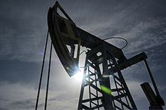 Brent прибавляет в цене более 3% на сообщениях о ситуации на Ближнем Востоке