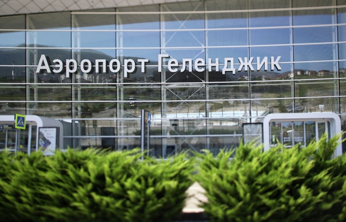 Аэропорт Геленджика временно не обслуживает рейсы
