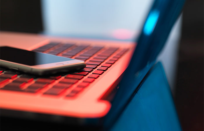 Минцифры РФ готовит третий пакет мер по борьбе с кибермошенничеством