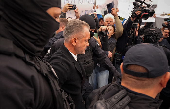 Молдавский олигарх, бывший лидер Демпартии Плахотнюк осужден на 19 лет