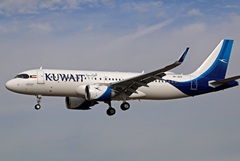 Кувейт открывает свое воздушное пространство впервые с 28 февраля