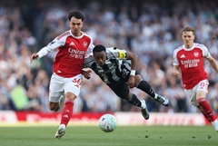 "Арсенал" вновь стал лидером чемпионата Англии по футболу