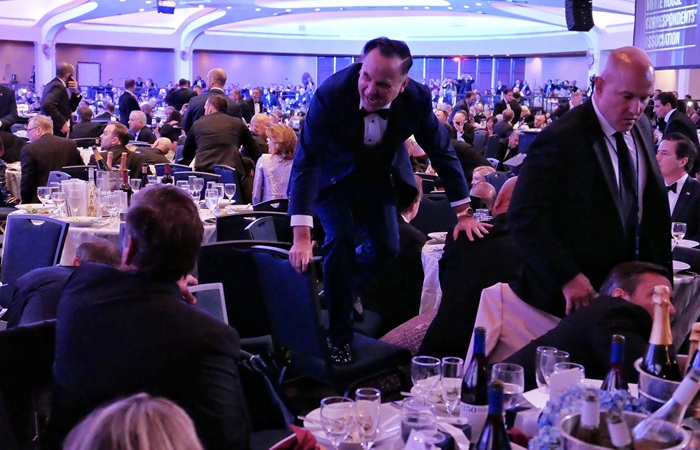 Трамп не пострадал во время инцидента со стрельбой в Вашингтоне