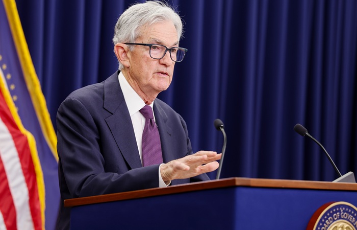 Глава ФРС заявил, что повышенные цены на энергоносители подстегнут инфляцию в США