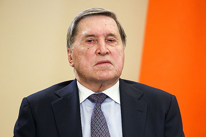 Ушаков заявил, что новых договоренностей по перемирию к Дню Победы достигнуто не было