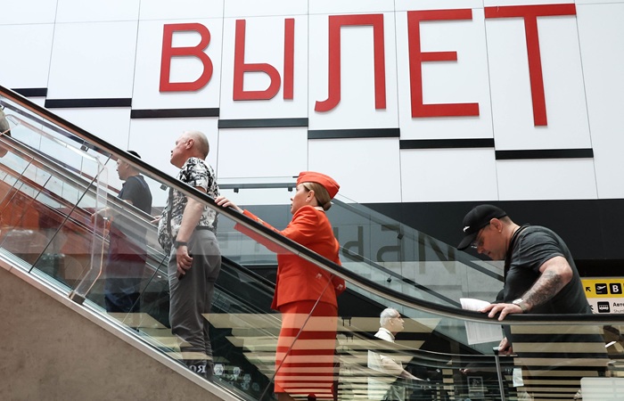 Аэропорт Шереметьево обслуживает рейсы по согласованию