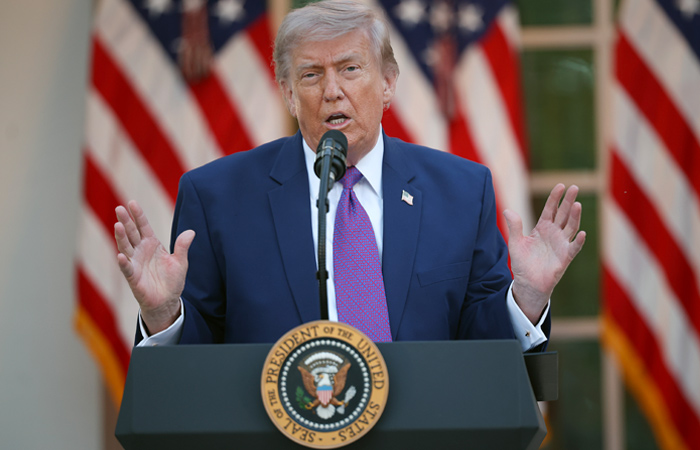 Трамп заявил о планах США начать переговоры с Кубой после ее просьбы о помощи