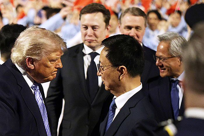 Китаист Маслов: позиция Трампа после иранской катастрофы сильно ослабла перед лицом Китая