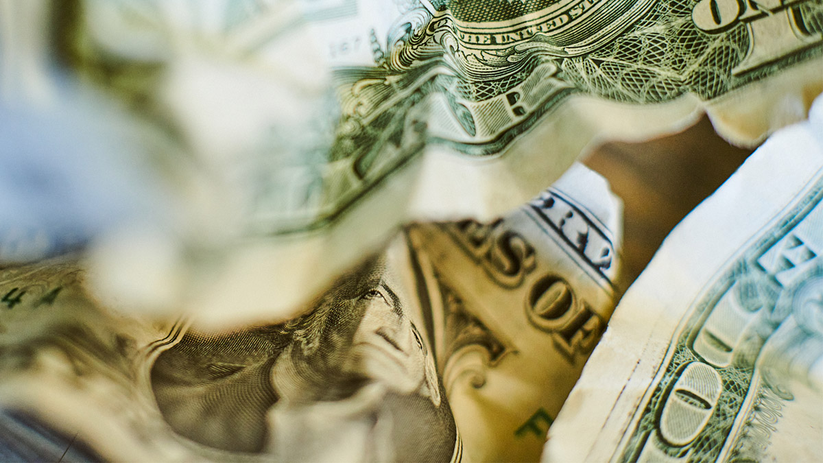 США продали 30-летние госбонды с доходностью выше 5% впервые с 2007 года