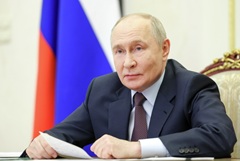 Путин заявил о стабилизирующей роли РФ и Китая на мировой арене