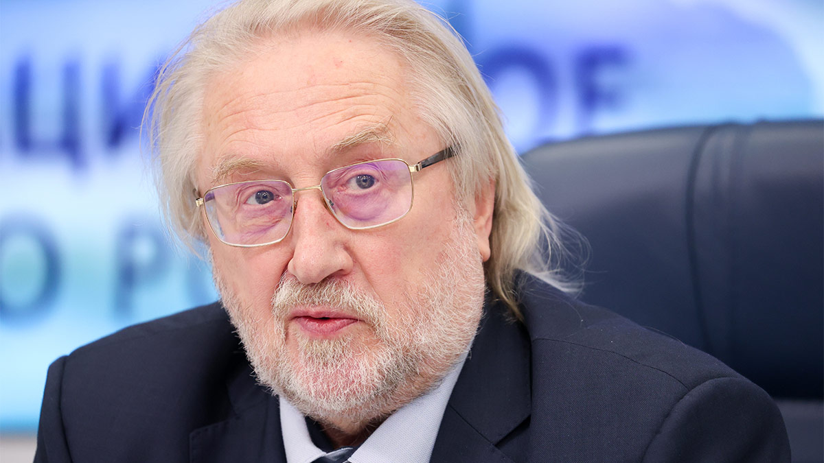 Умер академик, специалист по борьбе со СПИДом Покровский