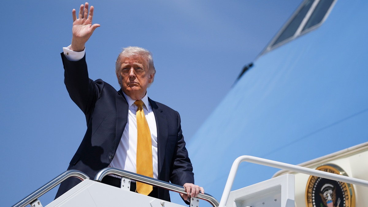 Трамп примет участие во встрече G7 во Франции в июне