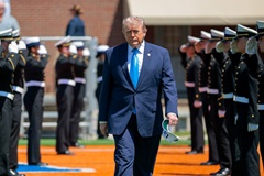 Трамп заявил, что не ослабит санкции против Ирана до заключения соглашения
