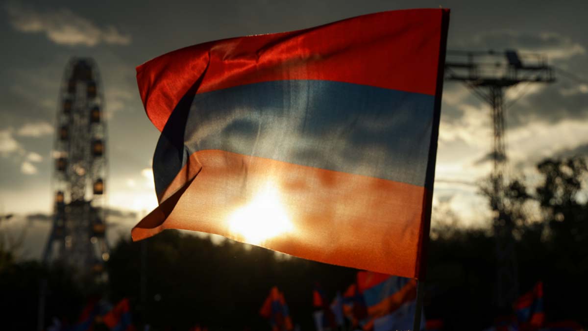 Российский вице-премьер заявил, что в Москве хотят, чтобы Армения осталась в ЕАЭС