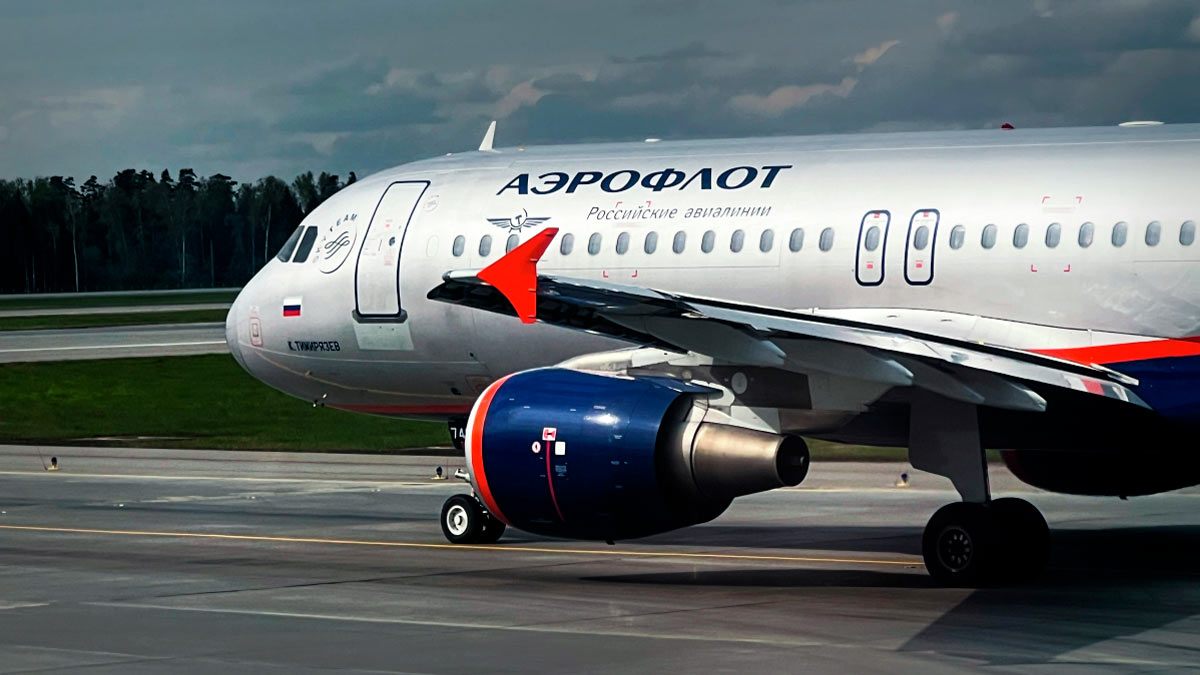 Государство выставит на продажу 23,76% акций "Аэрофлота"
