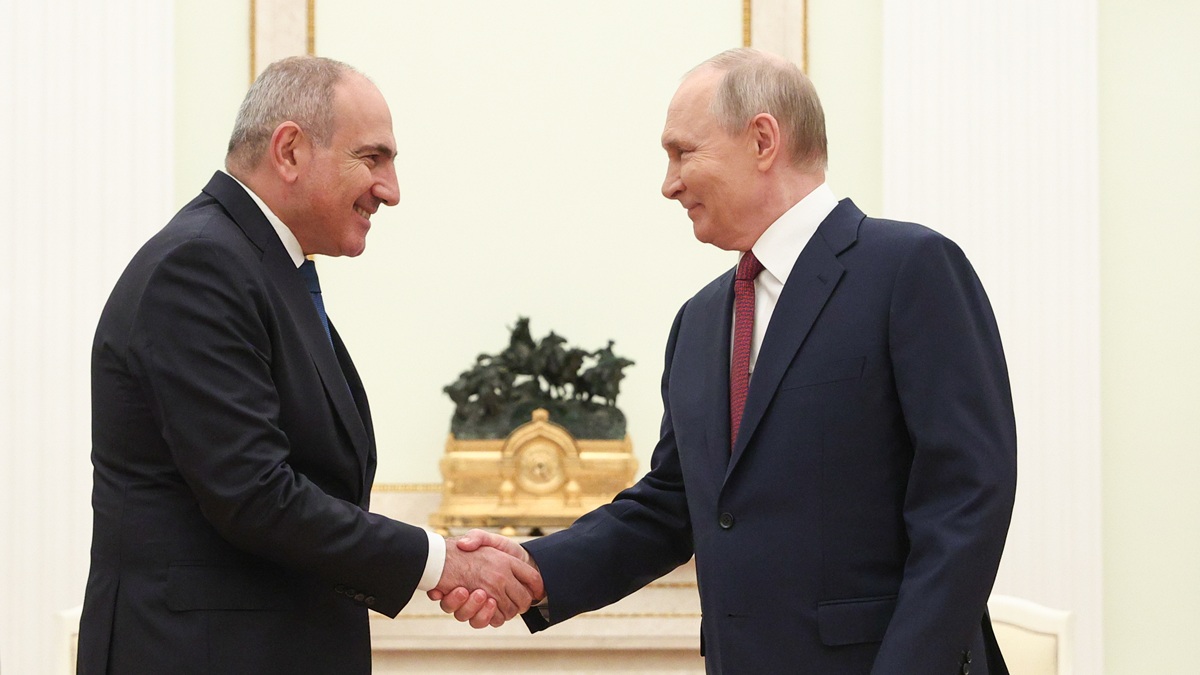 Пашинян заверил, что Армения никогда не будет вовлечена в антироссийскую кампанию