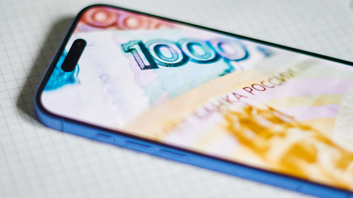 Доля безналичных платежей в РФ в I квартале выросла почти на 1 п.п., до 88,9%