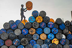 Цена нефти Brent превысила $97 за баррель