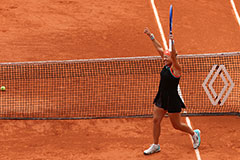 Диана Шнайдер обыграла Арину Соболенко и вышла в полуфинал Roland Garros
