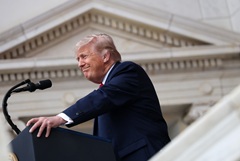 Трамп заявил, что доволен ходом переговоров с Ираном