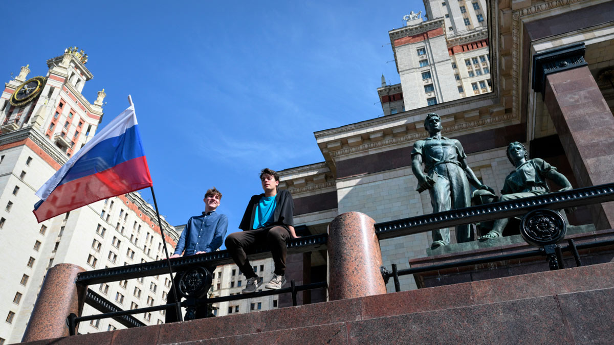 Треть молодых россиян уезжают из регионов в столицы