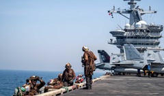 В CENTCOM подтвердили спасение экипажа сбитого Ираном вертолета с помощью беспилотного катера