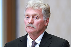 Песков назвал абсолютно стабильной и контролируемой ситуацию в банковском секторе РФ