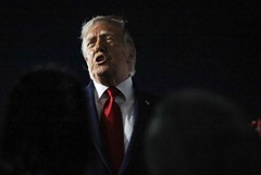 Трамп пригрозил Ирану еще более мощными ударами, если Тегеран не заключит сделку